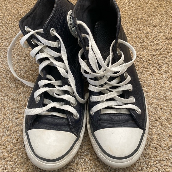 Converse
Men's Blue Chuck Taylor All Star Leather High-top - Picture 5 of 9